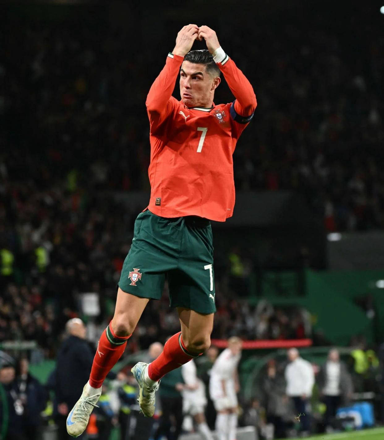 时隔1381天RNG再度无缘季后赛